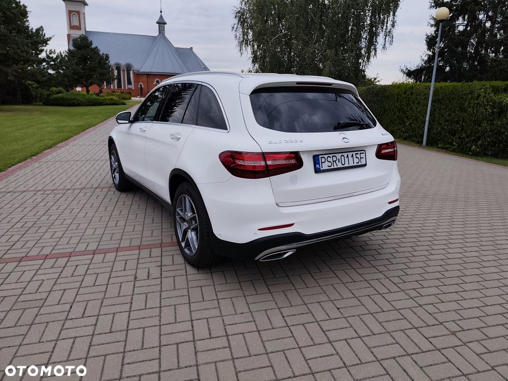 Mercedes-Benz GLC - 6