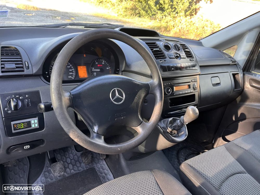 Mercedes-Benz vito 113cdi com câmara de frio e congelação - 10