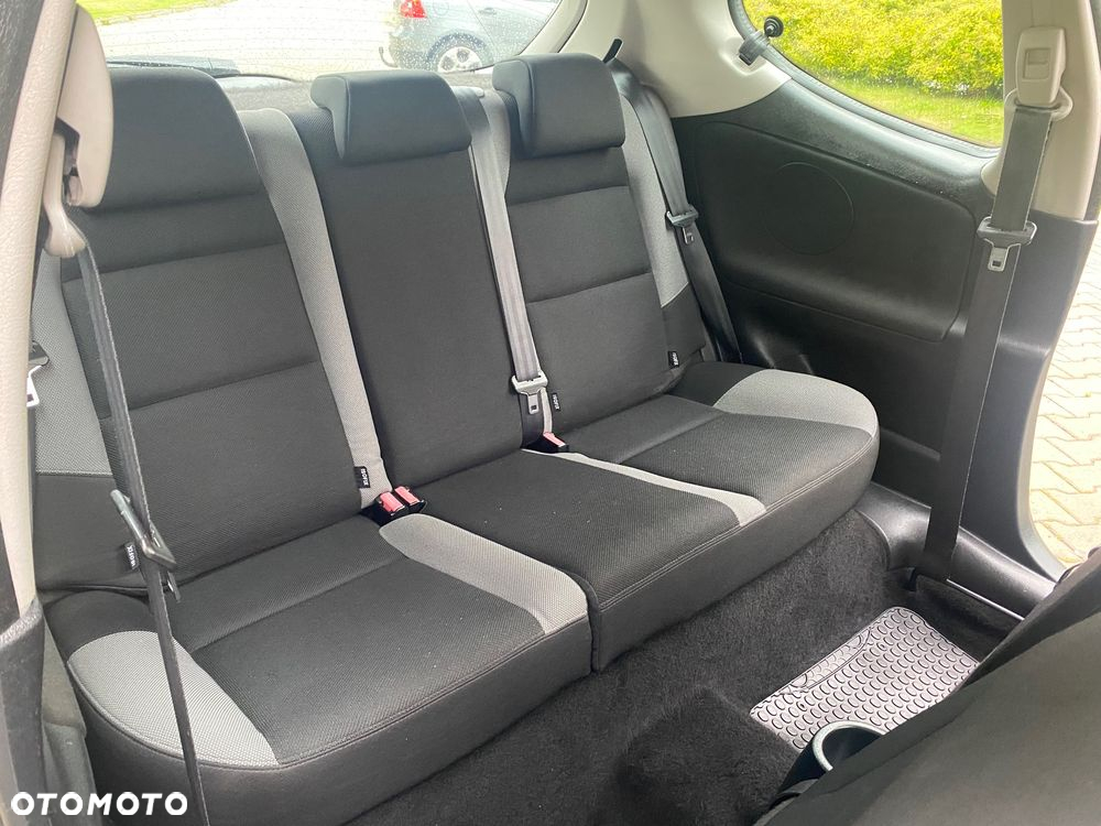 Peugeot 207 95 VTi Urban Move - 12