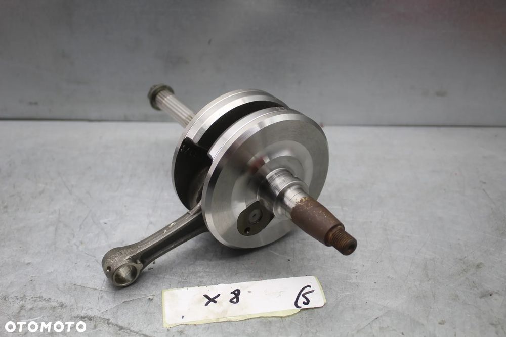 Piaggio X8 X9 Xevo 125 Wał korbowy - 4