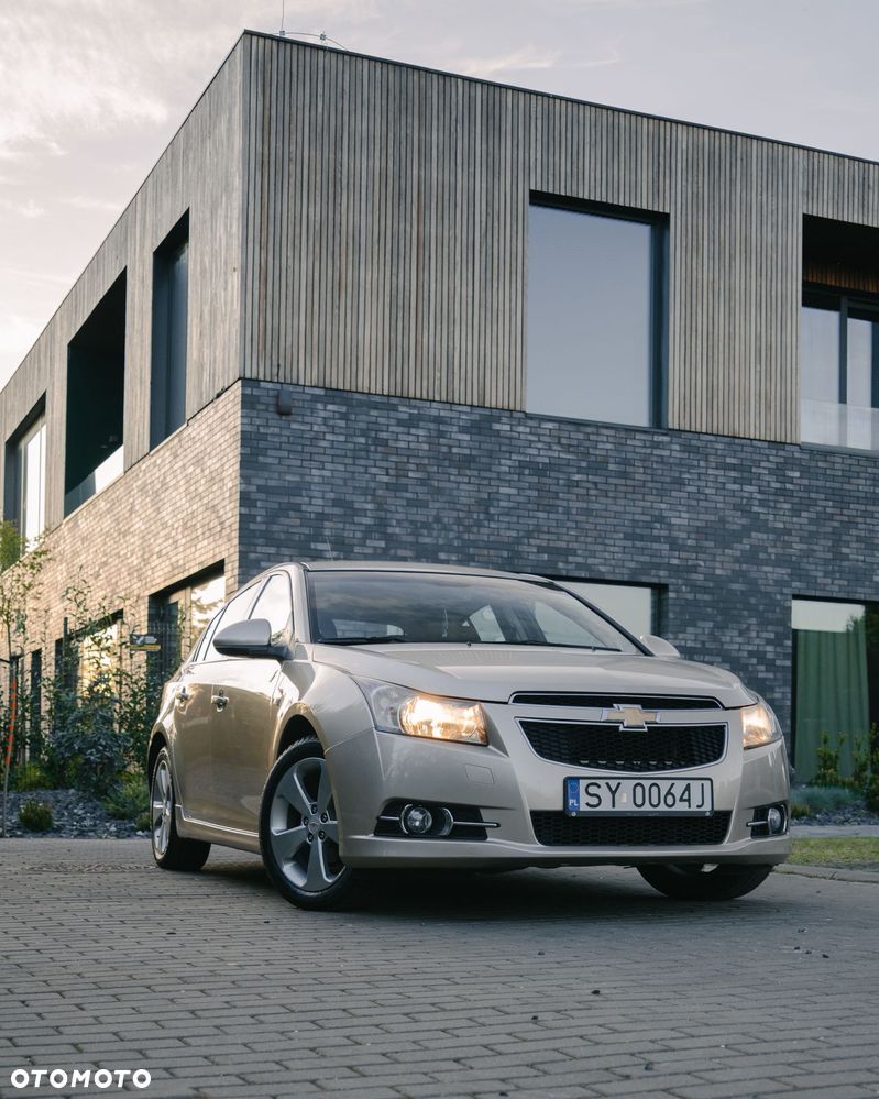 Chevrolet Cruze 1.6 LT - 20