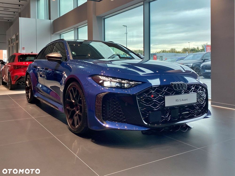 Audi RS5 Avant - 11