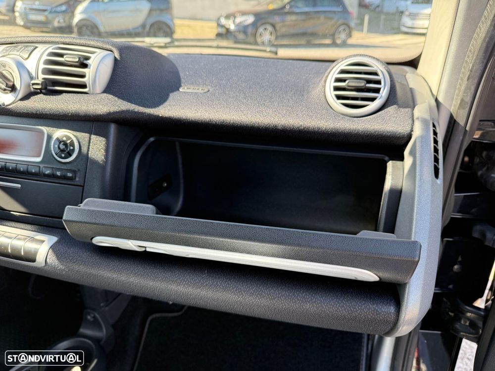 Smart ForTwo Coupé 1.0 mhd Passion 71 - 20
