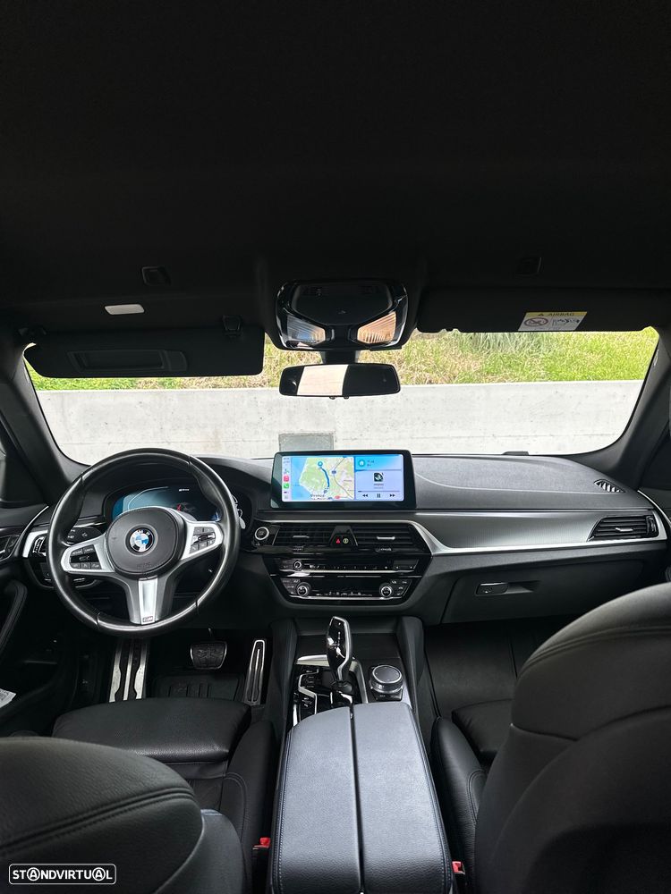 BMW 530 e Pack Desportivo M - 7