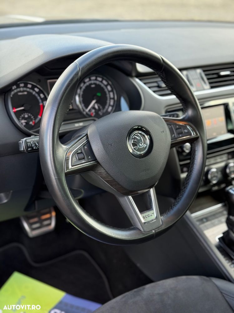 Skoda Octavia 2.0 TDI (Green tec) 4x4 DSG Scout - 23