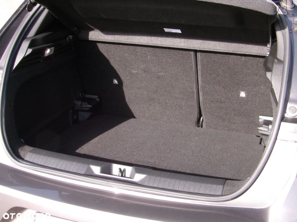 Opel Astra 1.2 T GS S&S - 9