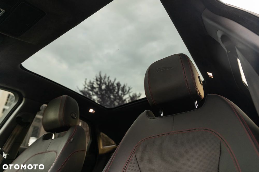 Jaguar E-Pace P250 AWD First Edition - 30
