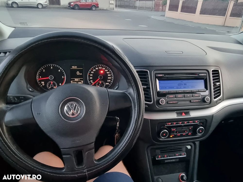 Volkswagen Sharan 2.0 TDI Comfortline - 2