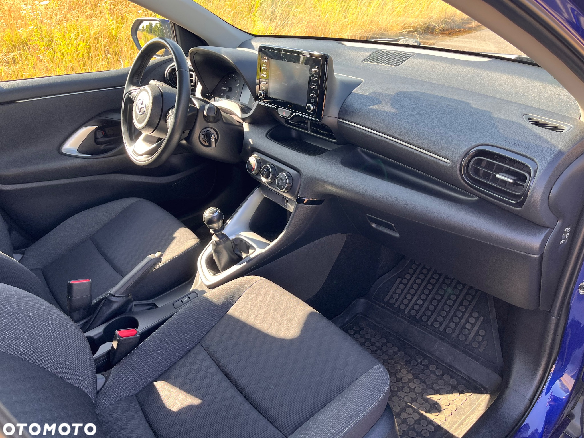 Toyota Yaris 1.5 Comfort - 35