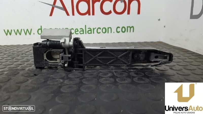 PUXADOR EXTERIOR TRASEIRO ESQUERDO NISSAN QASHQAI (J10) TEKNA - 2