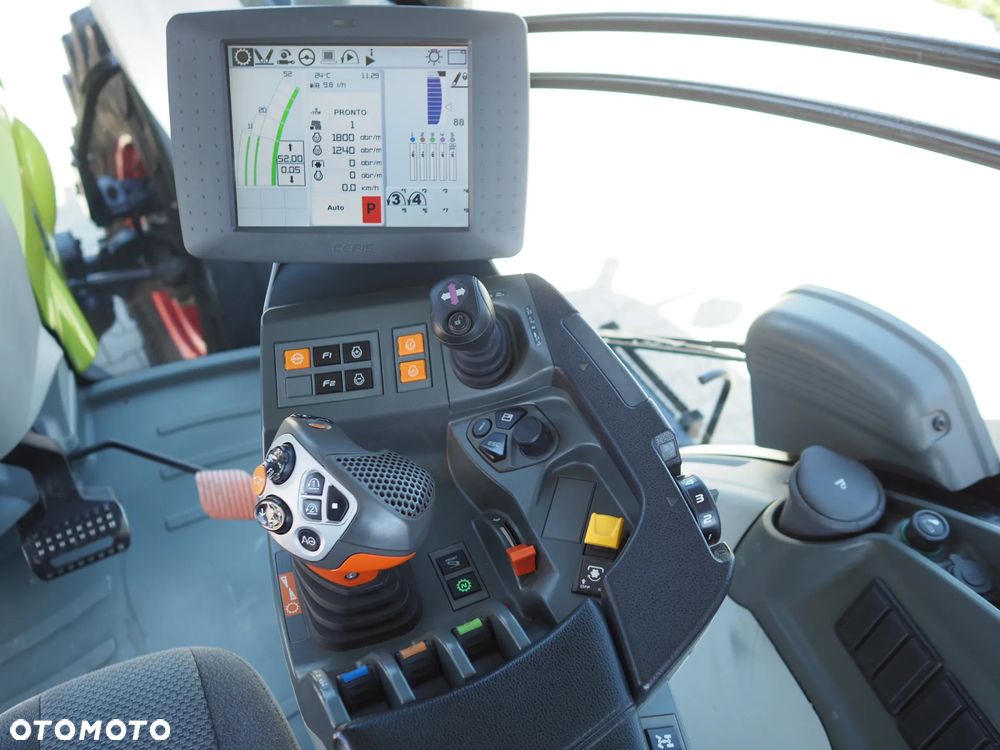 Claas Axion 830 CMATIC - 8