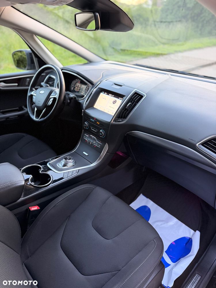 Ford S-Max 2.0 EcoBlue Titanium - 17