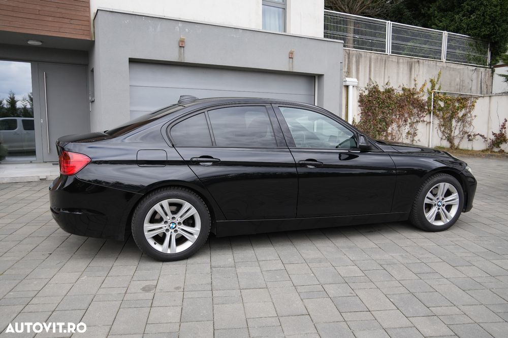 BMW Seria 3 320d Aut. Sport Line - 3
