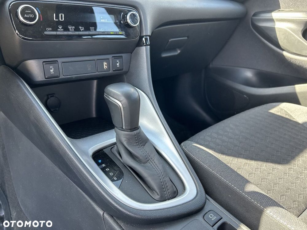 Toyota Yaris Hybrid 1.5 Comfort - 21