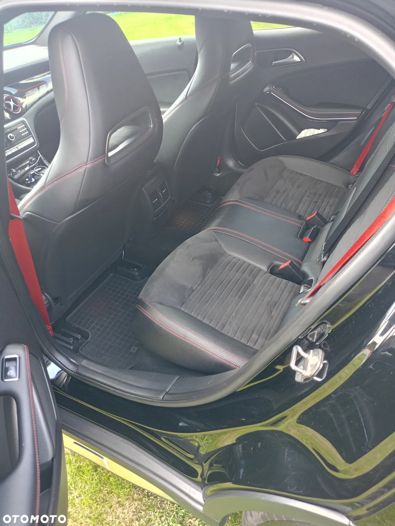 Mercedes-Benz GLA AMG 45 4-Matic - 13