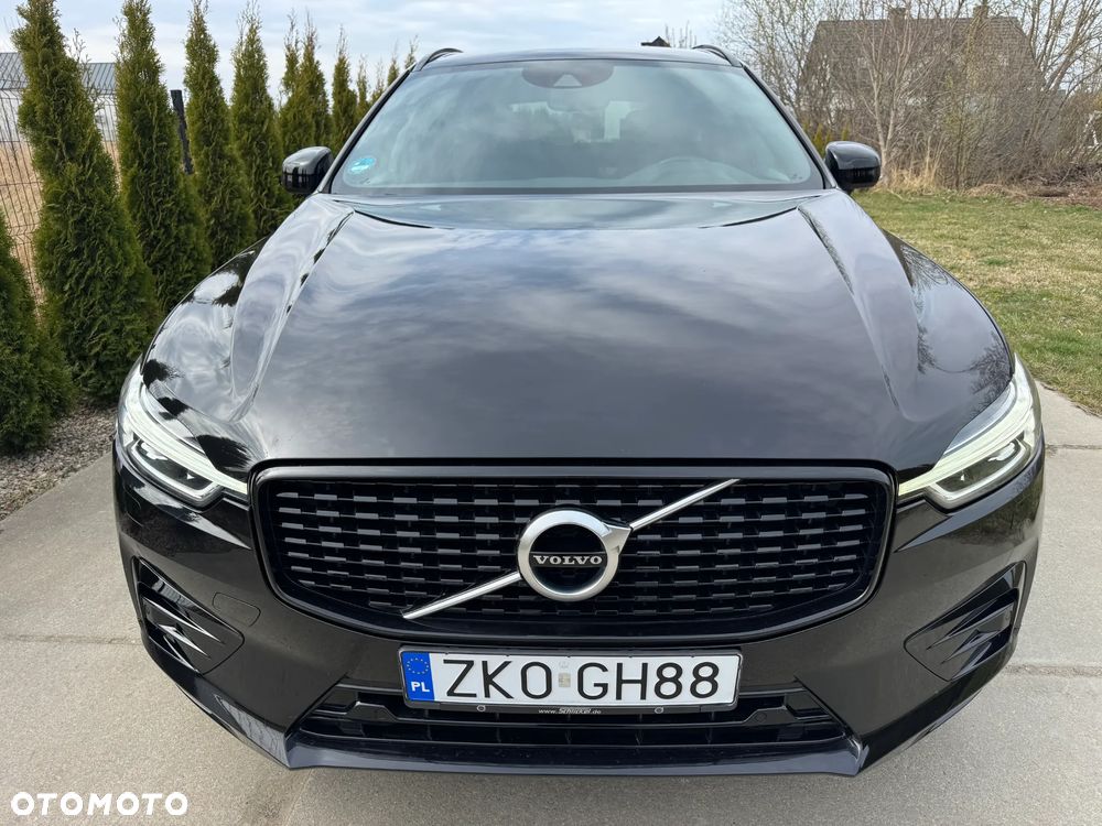 Volvo XC 60 B5 D AWD R-Design - 12