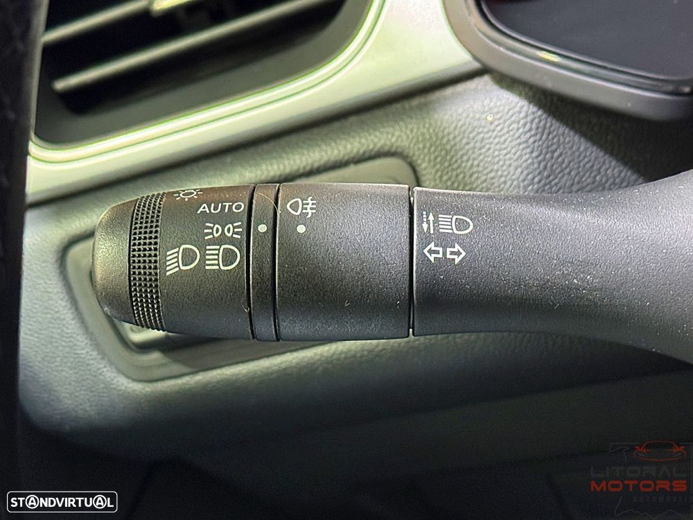 Renault Captur 1.0 TCe Techno - 23