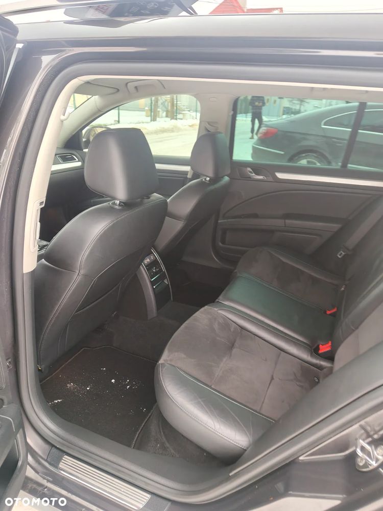 Skoda Superb 2.0 TDI DSG Exclusive - 12