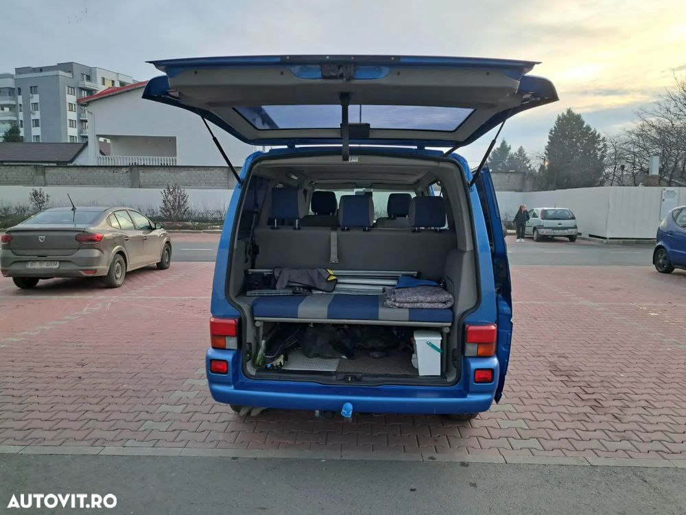 Volkswagen Multivan - 22