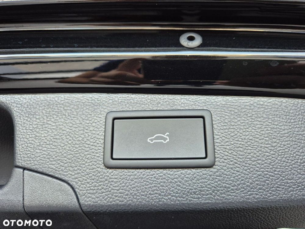 Skoda Superb 2.0 TDI SCR 4x4 L&K DSG - 26