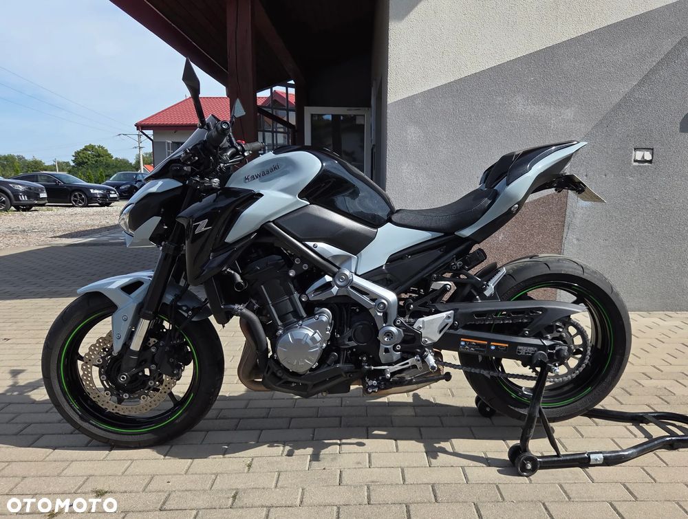 Kawasaki Z 900 - 1