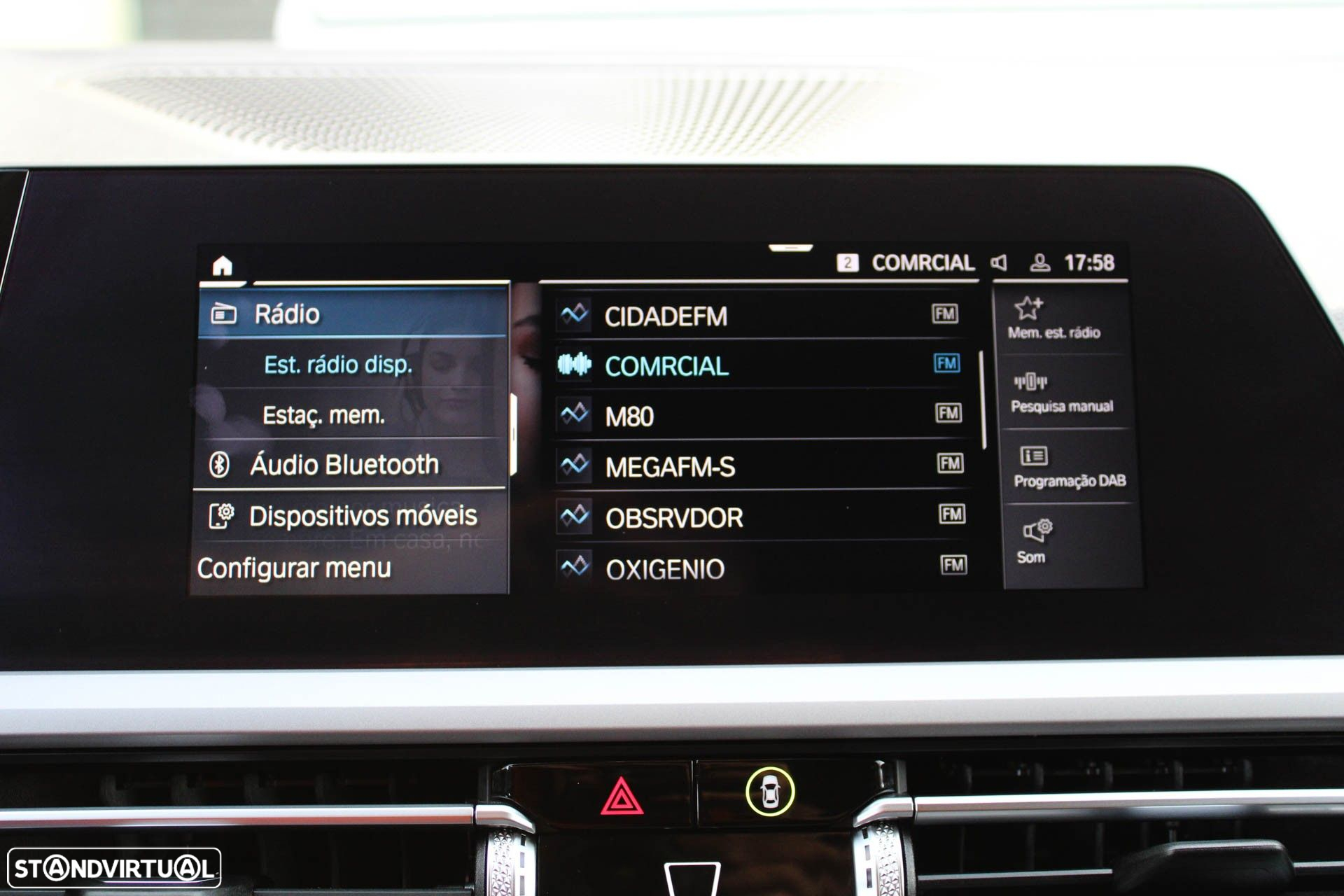 BMW 330 e Touring Corporate Edition Auto - 28