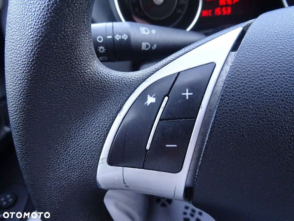Fiat Punto 2012 - 17