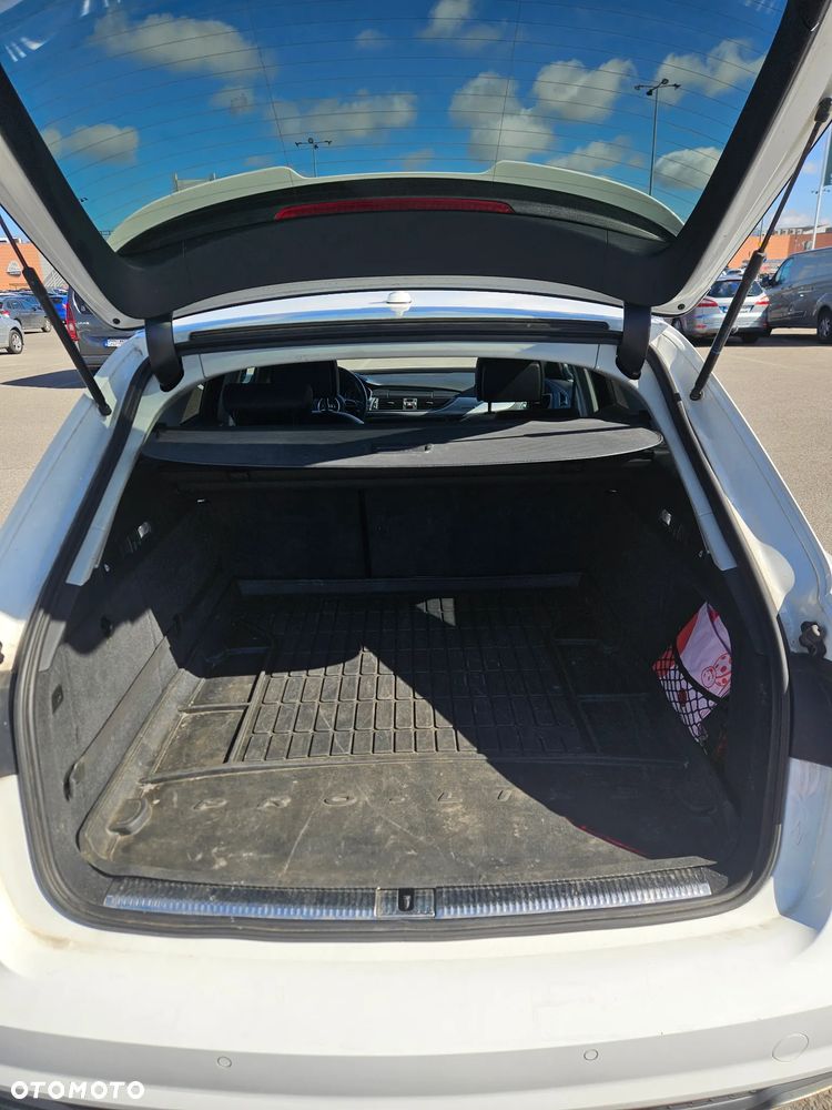 Audi A6 Avant 2.0 TDI Quattro S tronic - 9