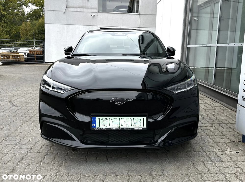 Ford Mustang Mach-E 75kWh AWD Premium - 4