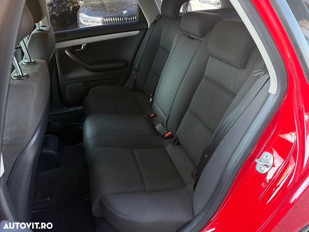 Audi A4 Avant 2.0 TDI - 15