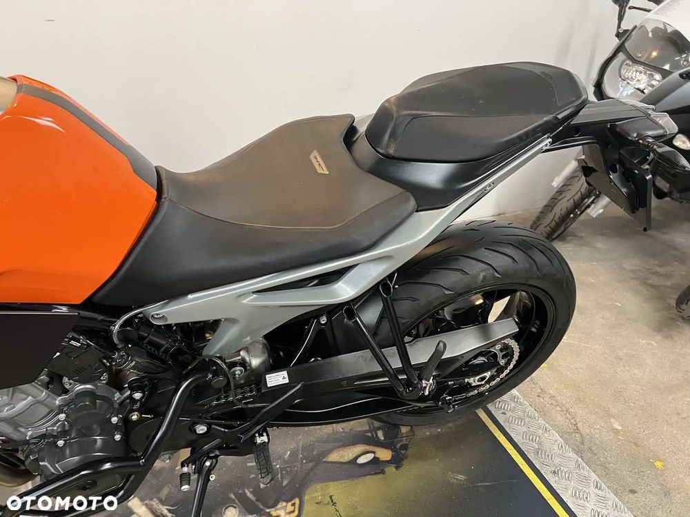KTM Duke - 27