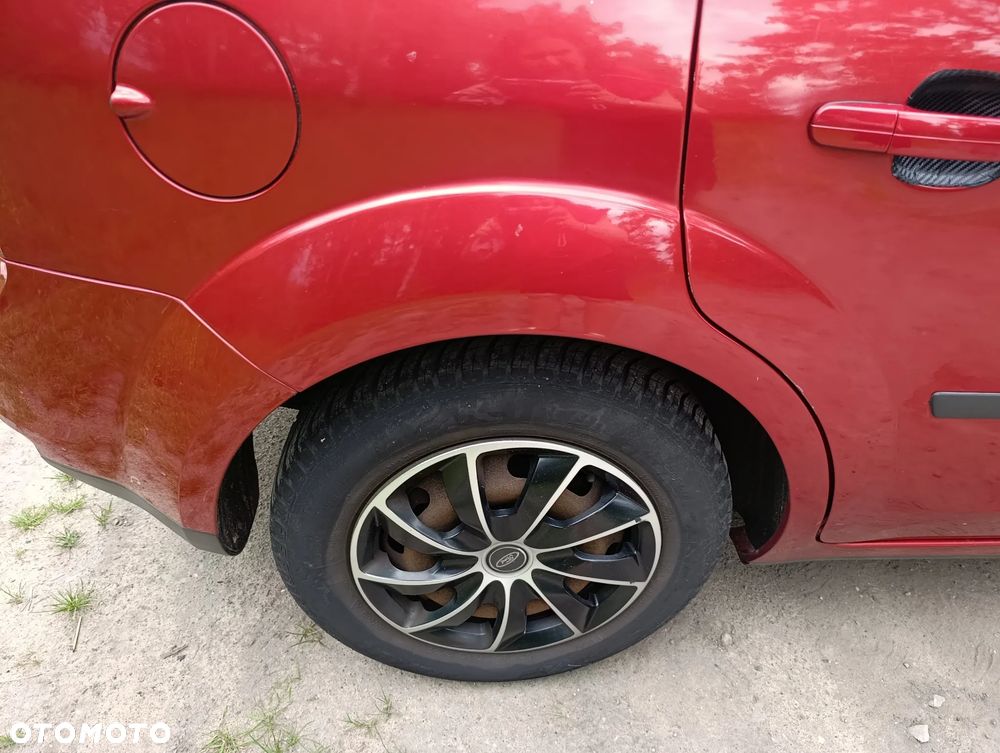 Ford Focus 1.6 Ambiente - 12