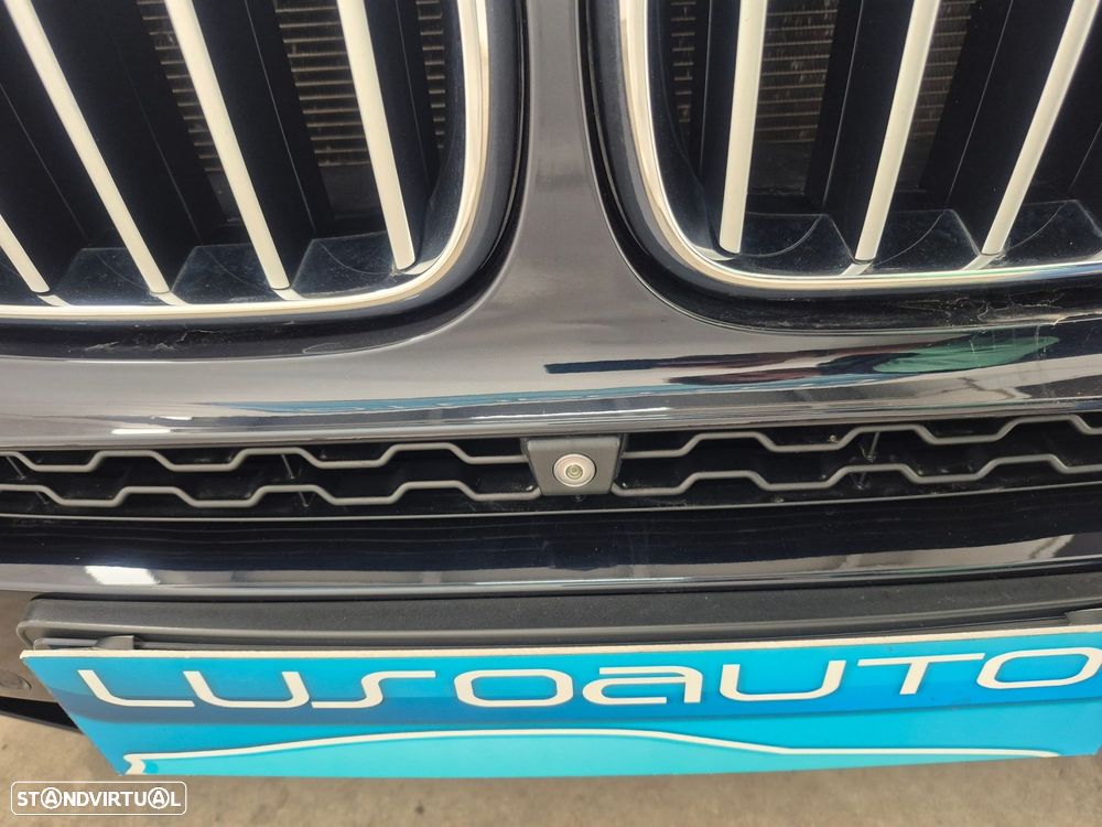 BMW X6 40 d xDrive Pack M - 13