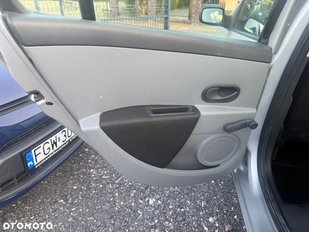 Renault Clio - 20