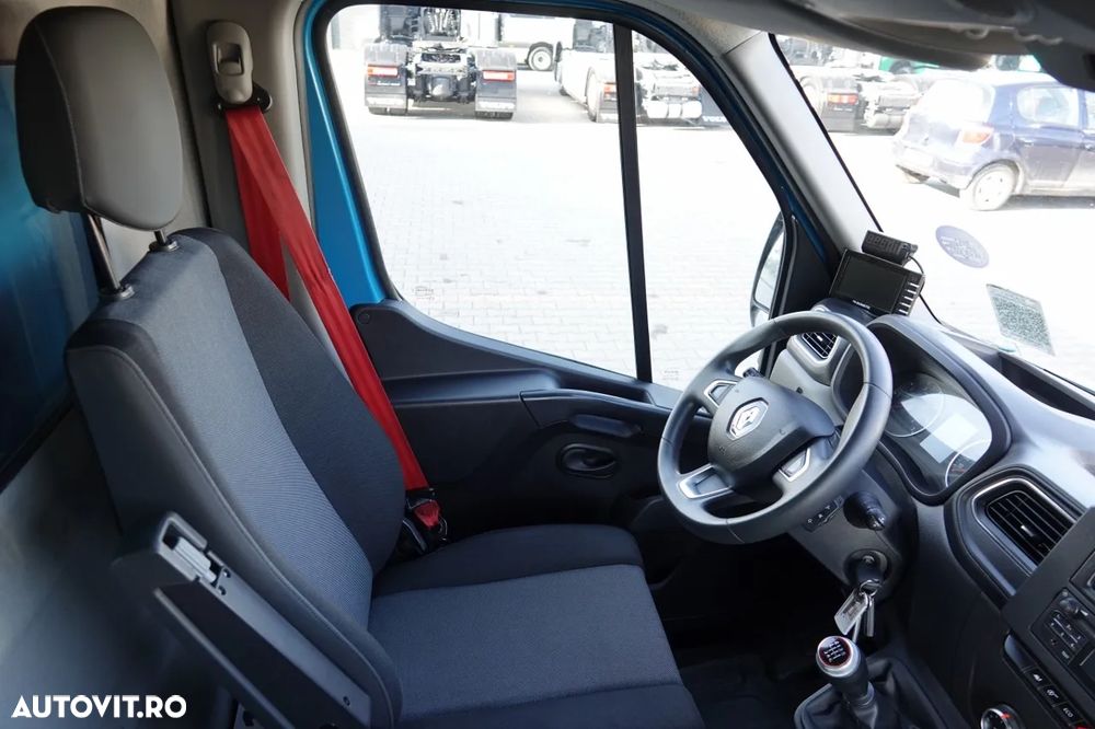 Renault MASTER / CONTAINER / LIFT / GVWR: 3500 KG / 2022 / IMPORTAT - 29