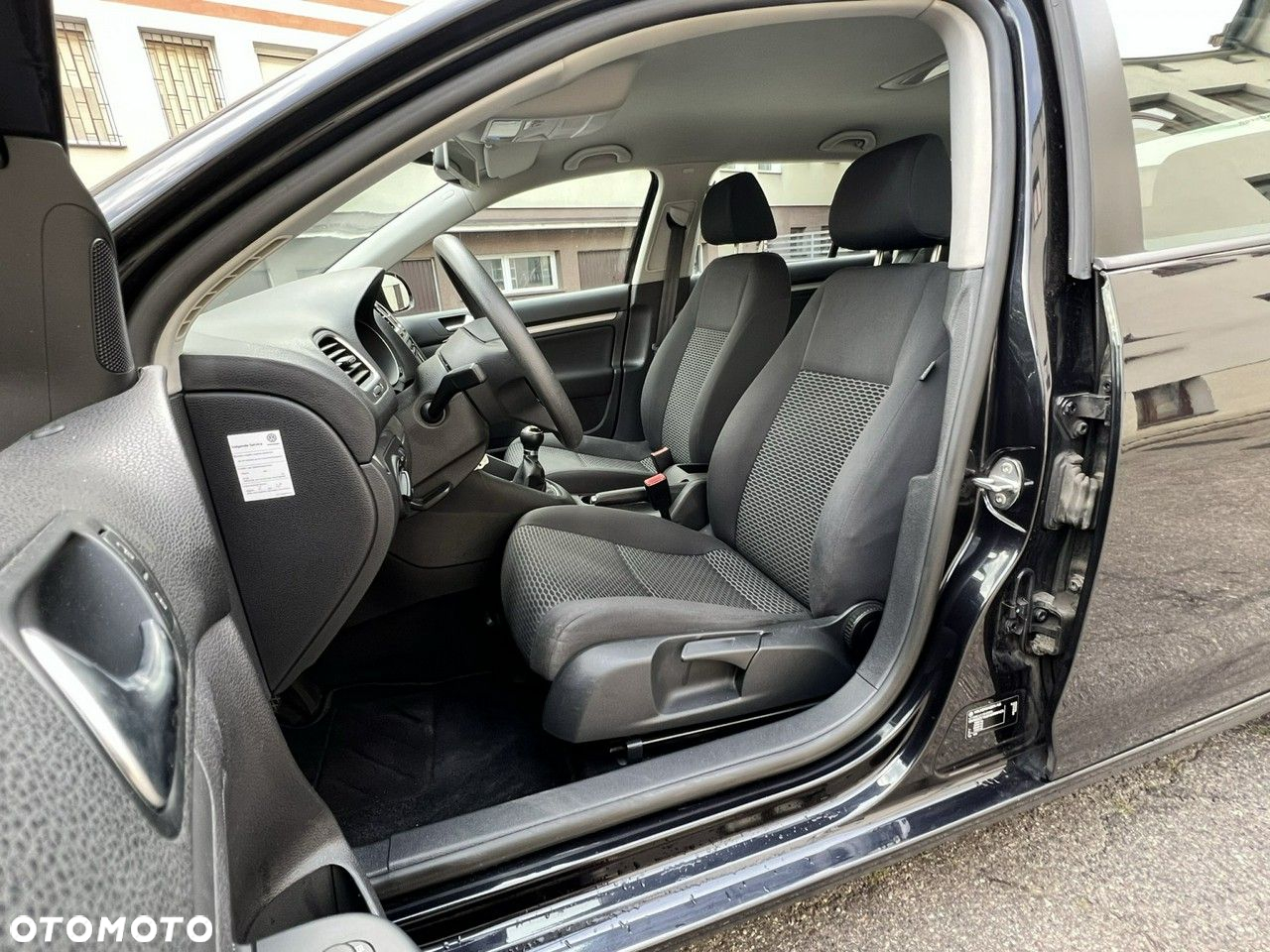 Volkswagen Golf - 9
