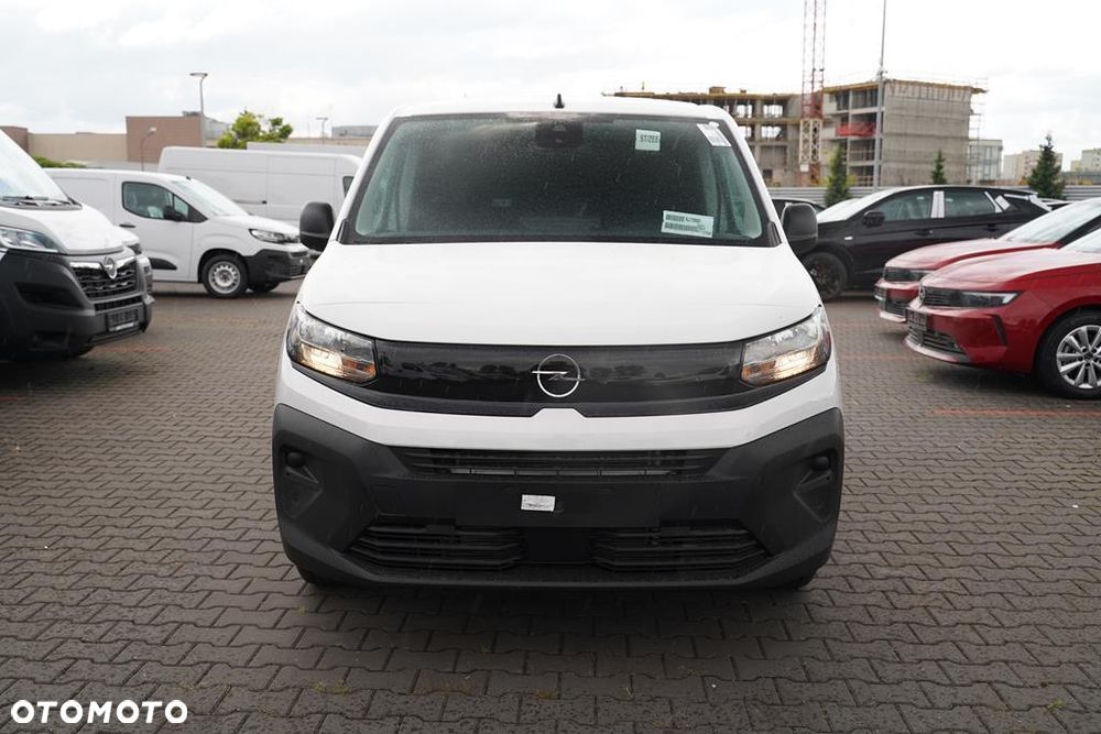 Opel Combo Cargo 1.5 BlueHDi L2 EAT8 - 3