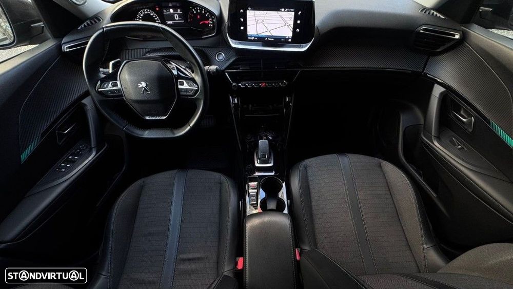 Peugeot 2008 1.5 BlueHDi Allure Pack EAT8 - 12