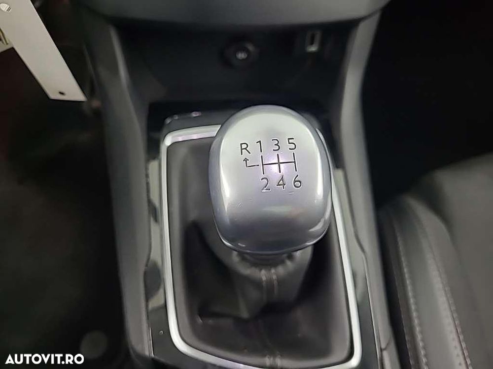 Peugeot 308 PureTech 110 Stop & Start Style - 16