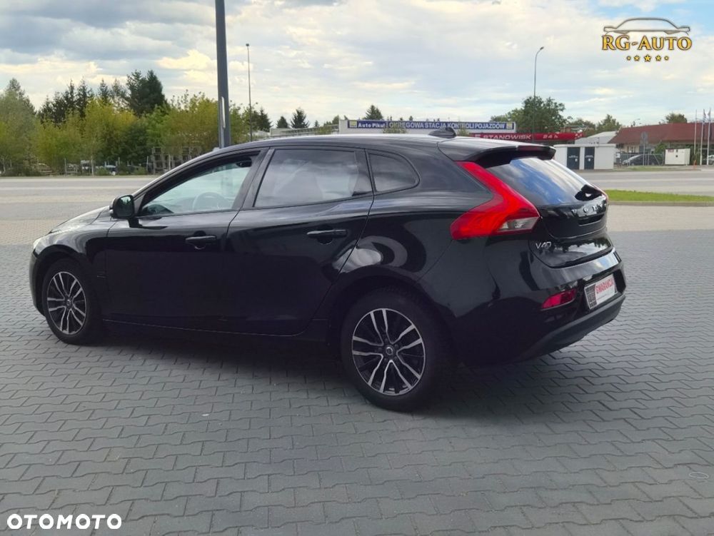 Volvo V40 - 10