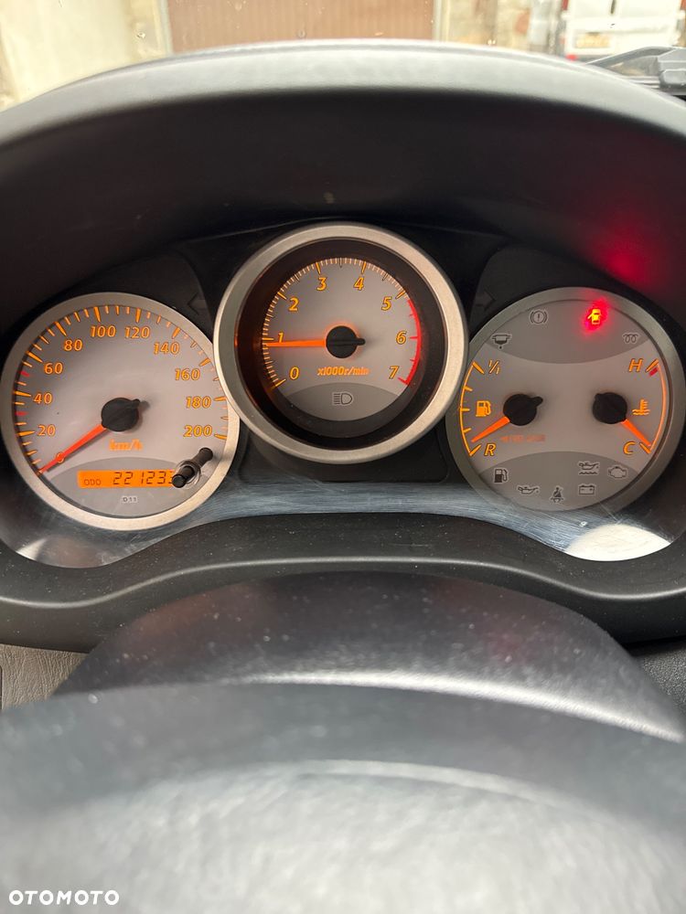 Toyota RAV4 2.0 D-4D 4x4 - 21