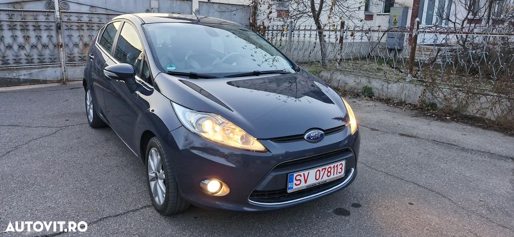 Ford Fiesta 1.6 TDCI Ambiente - 2