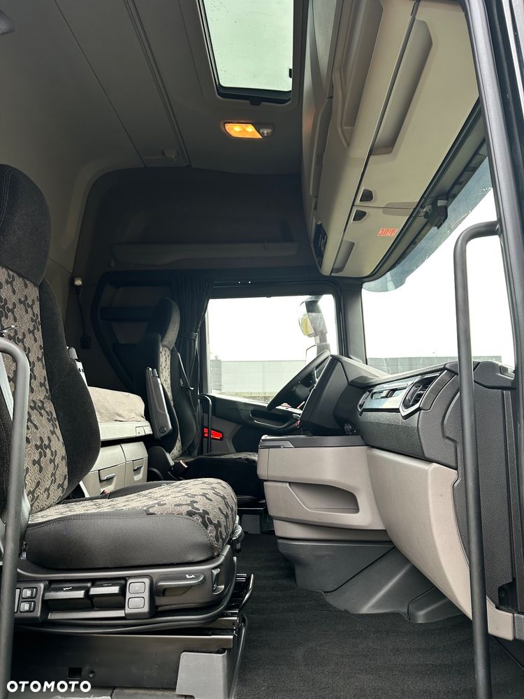 Scania S450 6x2 Rama Rozstaw 5m Poduszki przód Bogata Opcja Laweta BDF - 25