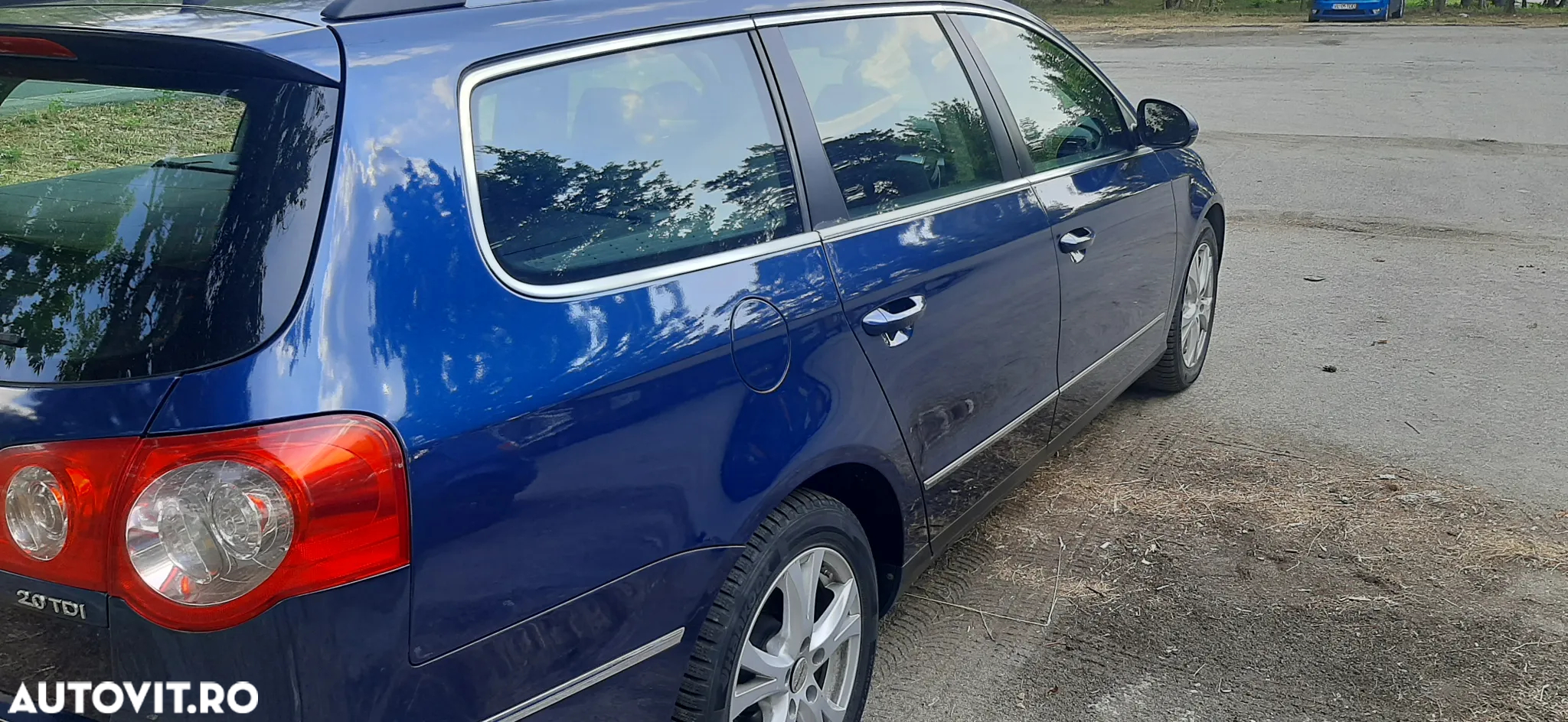 Volkswagen Passat Variant 2.0 TDI Comfortline DPF - 9