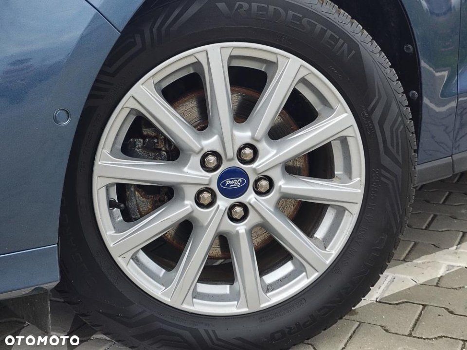 Ford S-Max - 8