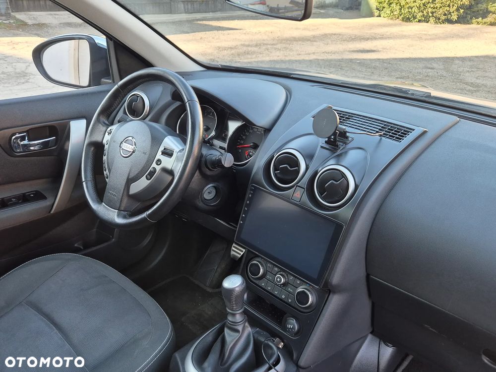 Nissan Qashqai+2 - 3