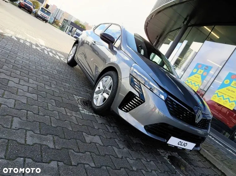 Renault Clio - 6