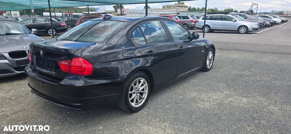 BMW Seria 3 320d - 6