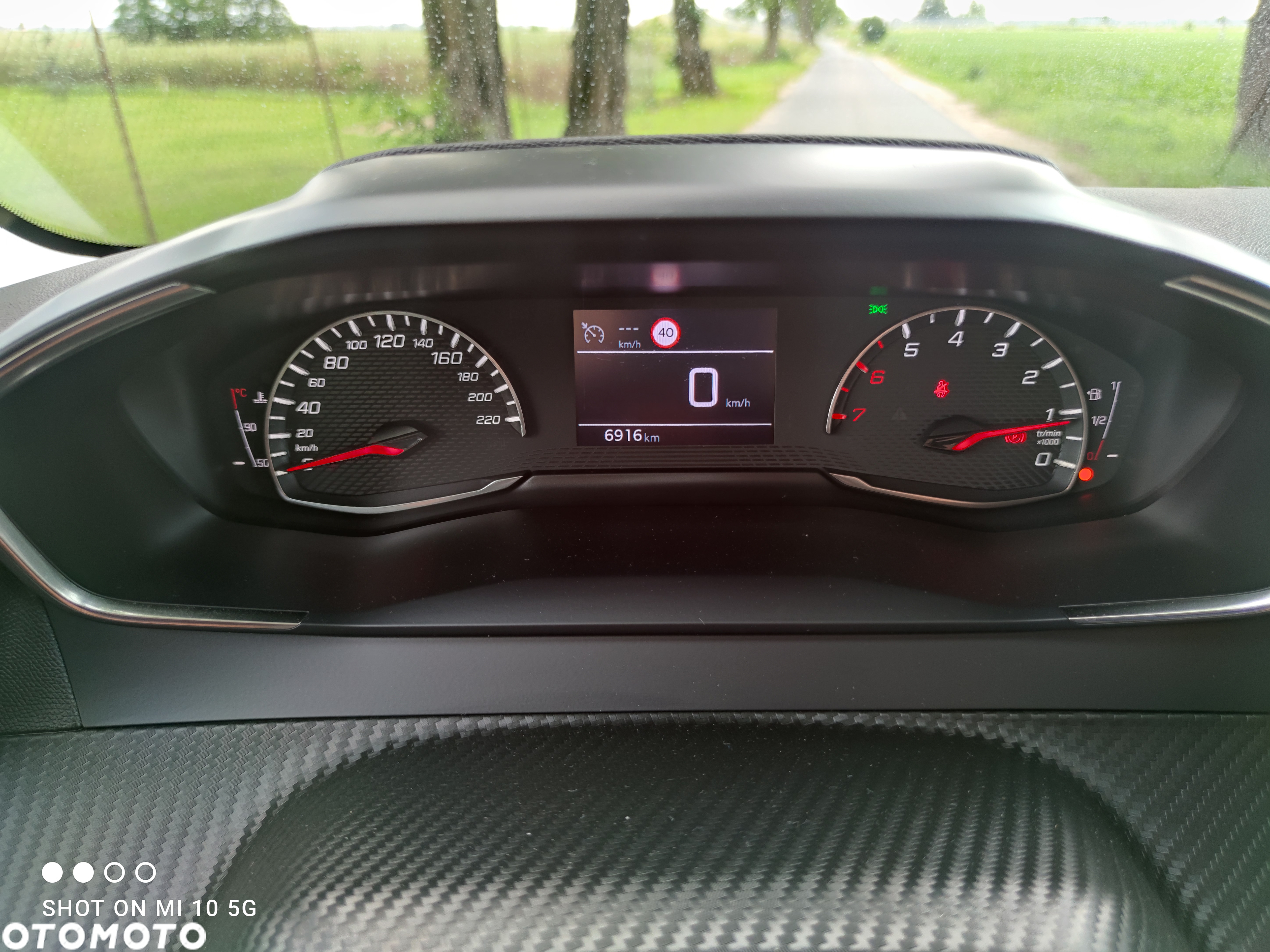 Peugeot 208 PureTech 100 Allure - 18