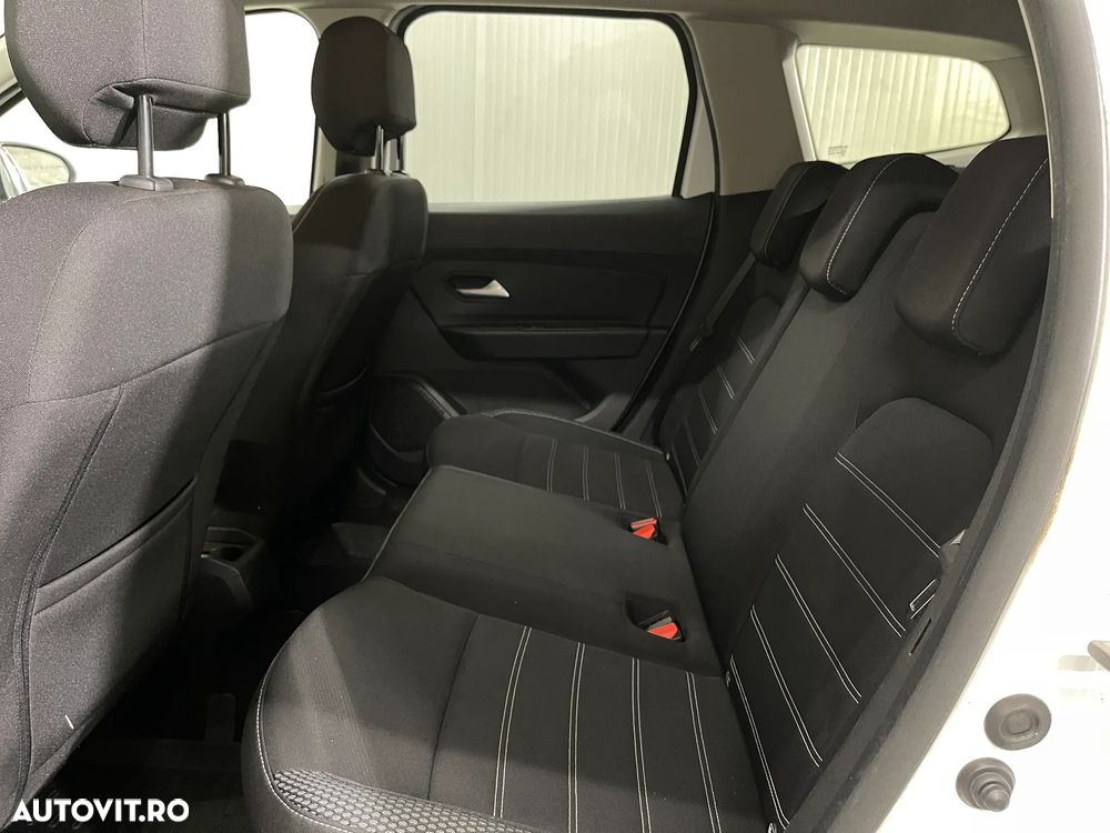 Dacia Duster 1.5 Blue dCi 4WD Prestige - 11